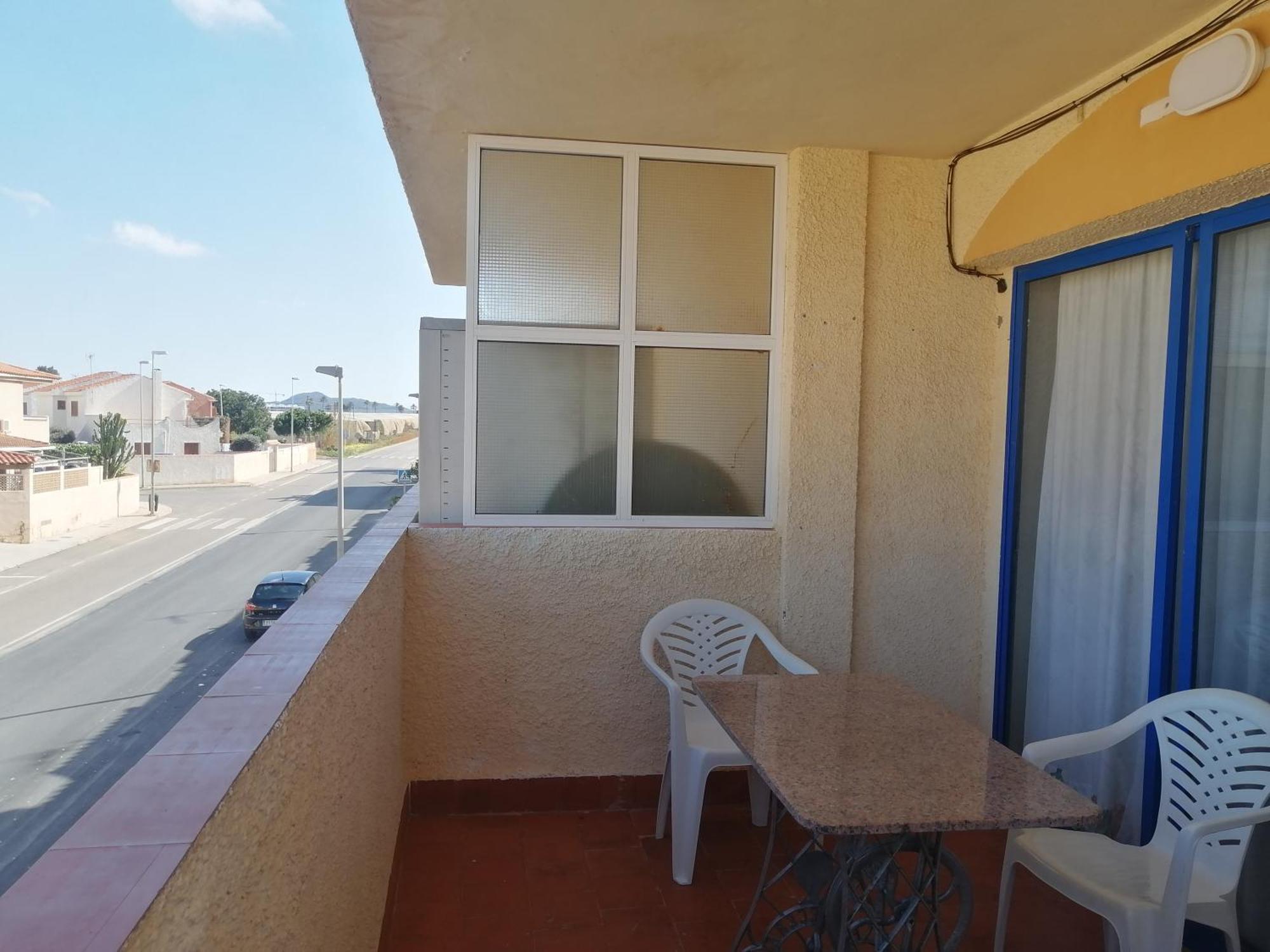 Apartamento En Los Nietos Con Piscina Comunitaria. Exterior photo